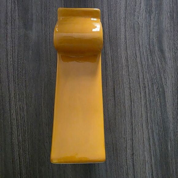 Yellow Giraffe Ceramic Coin Bank - Picture 7 of 12